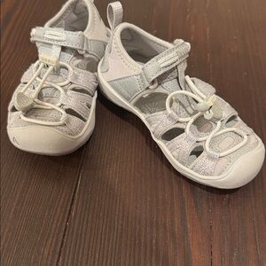 White and Gray Kids' Outdoor Sandals
